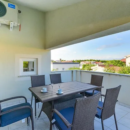 Galijot Apartment *